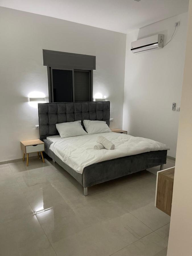אמה וילה ריזורט Villa Hadera Ngoại thất bức ảnh