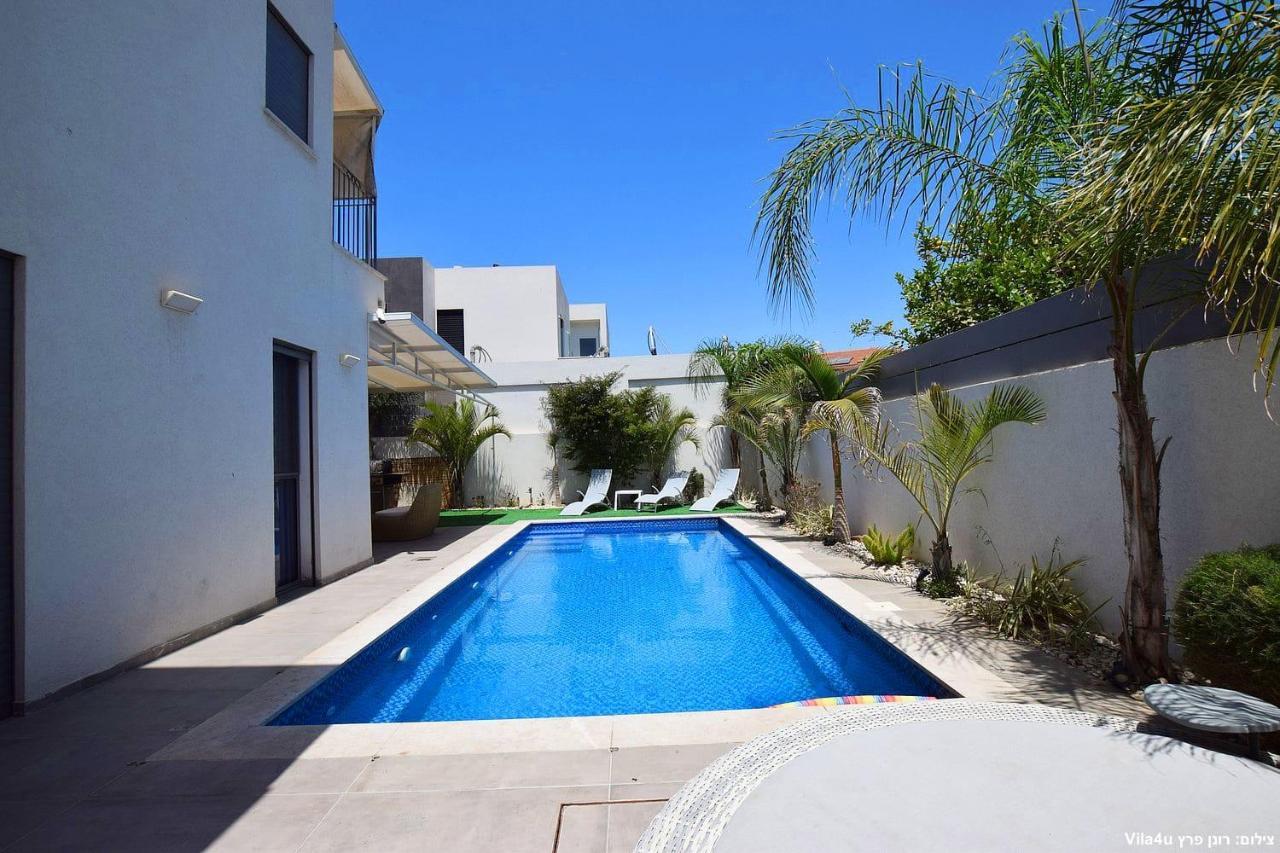 אמה וילה ריזורט Villa Hadera Ngoại thất bức ảnh