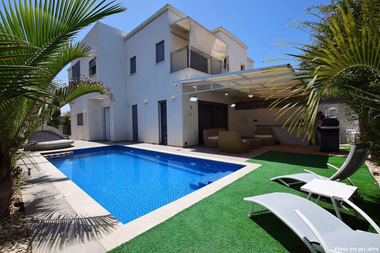 אמה וילה ריזורט Villa Hadera Ngoại thất bức ảnh